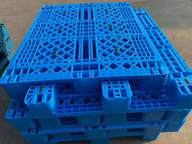 儲(chǔ)存貨架塑料托盤(pán)